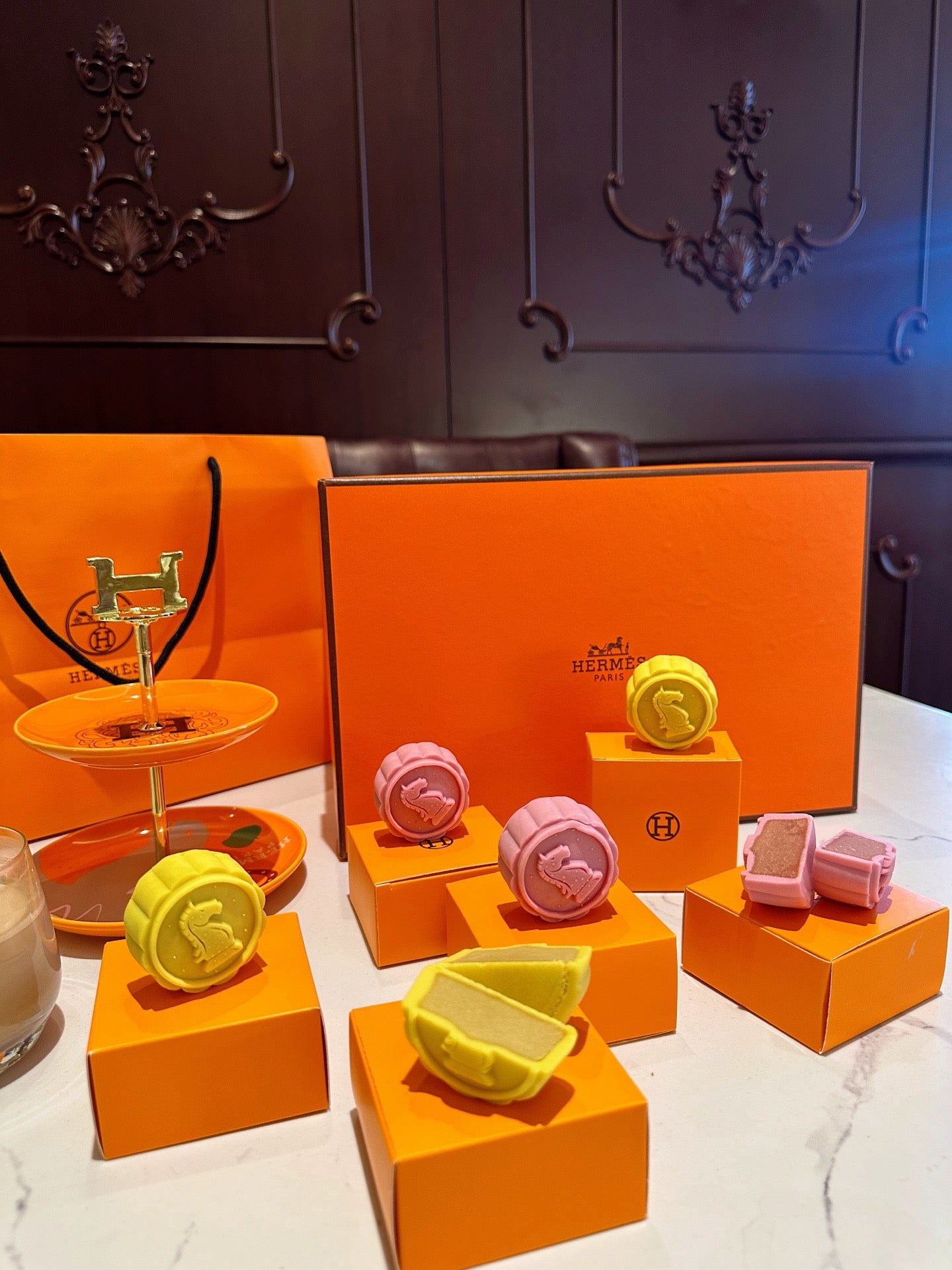 Hermes MoonCake Set