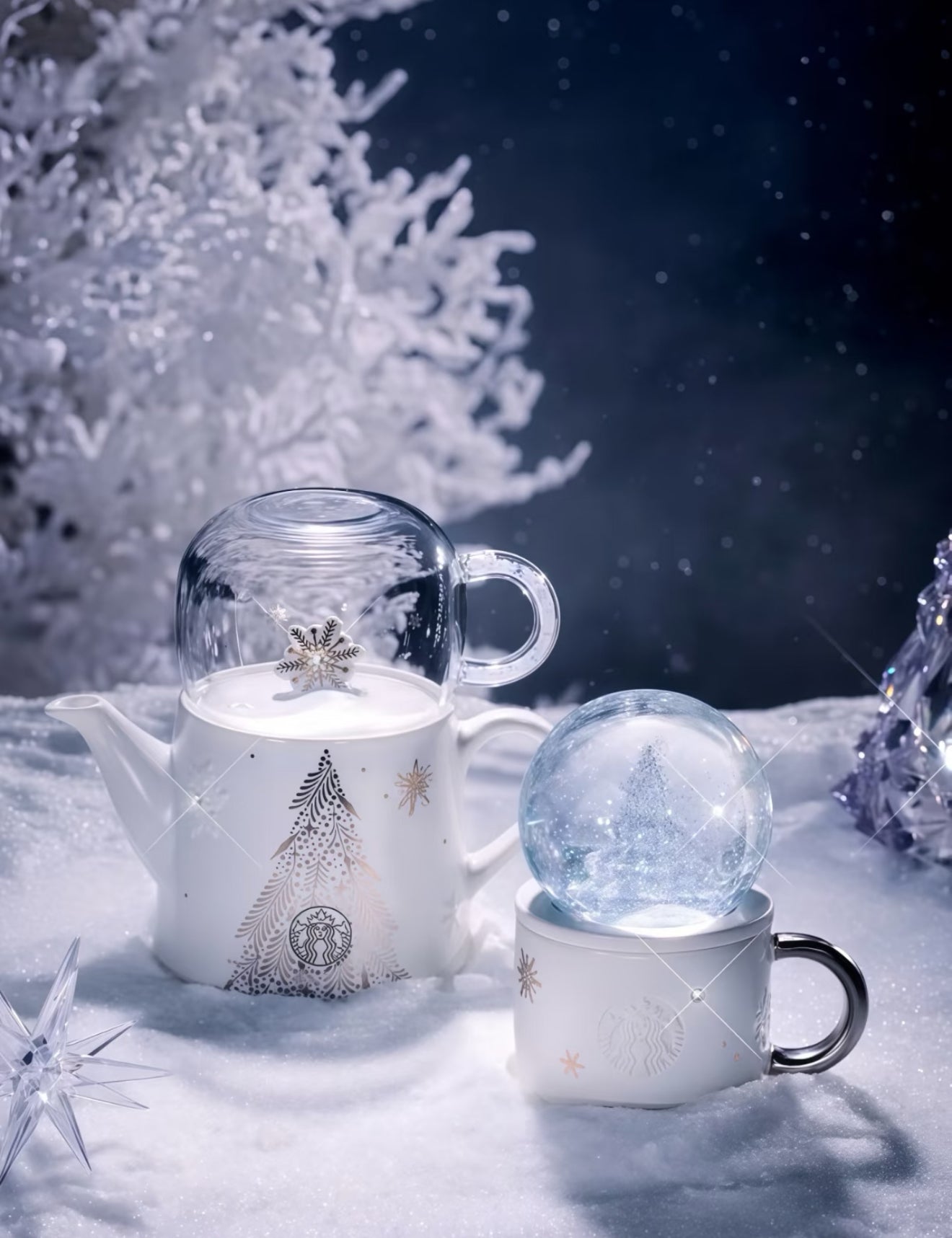 Starbucks Winter SnowGlobe Mug