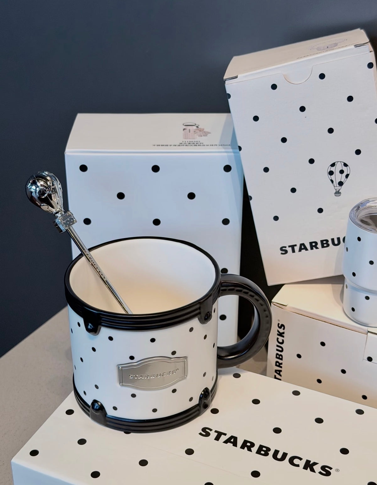 Starbucks x Polka Dots Mug Set