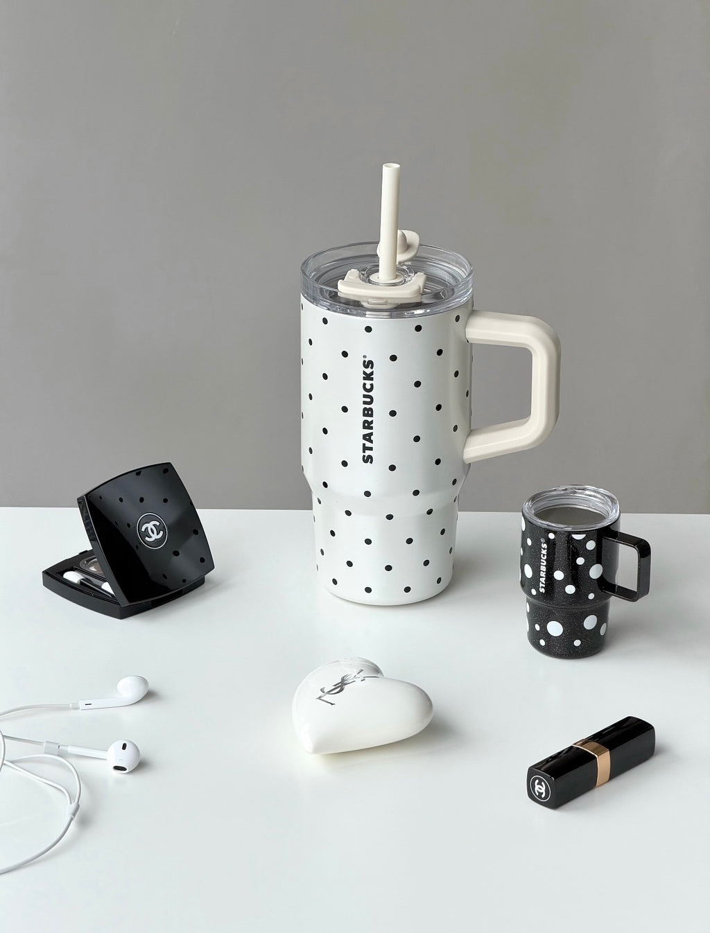 Starbucks x Polka Dots White Tumblr