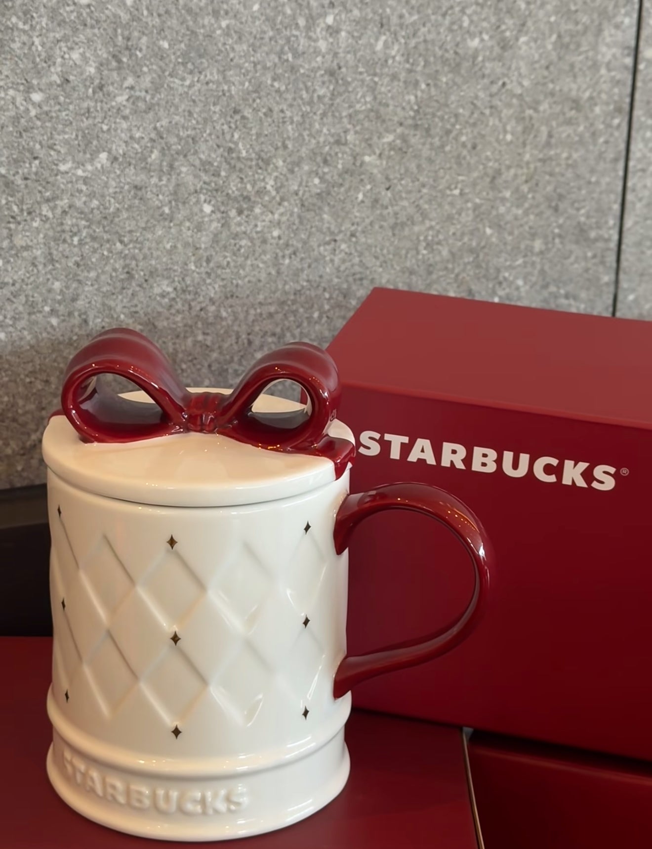 Starbucks Christmas Bow Mug