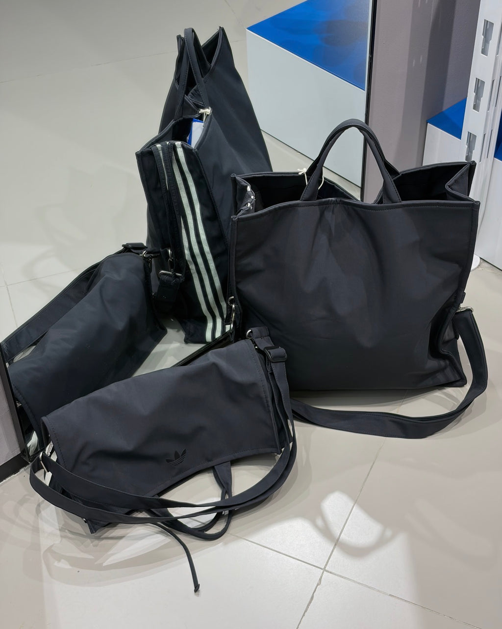 Adidas New Messenger Bag