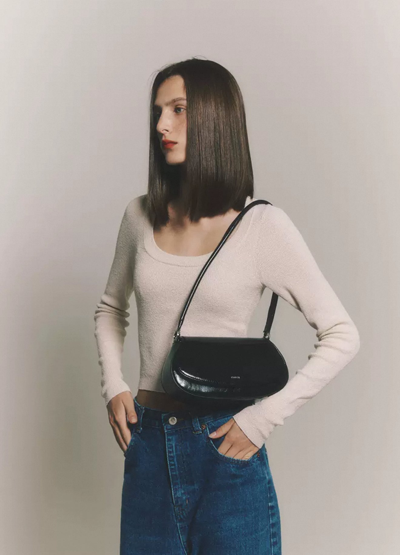 Stand Oil Clam Bag