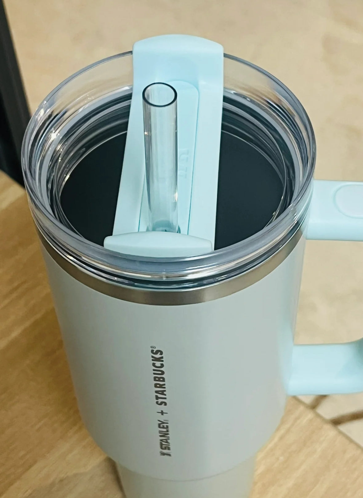 Starbucks x Stanley Pearl Ocean Blue Thermos Flask
