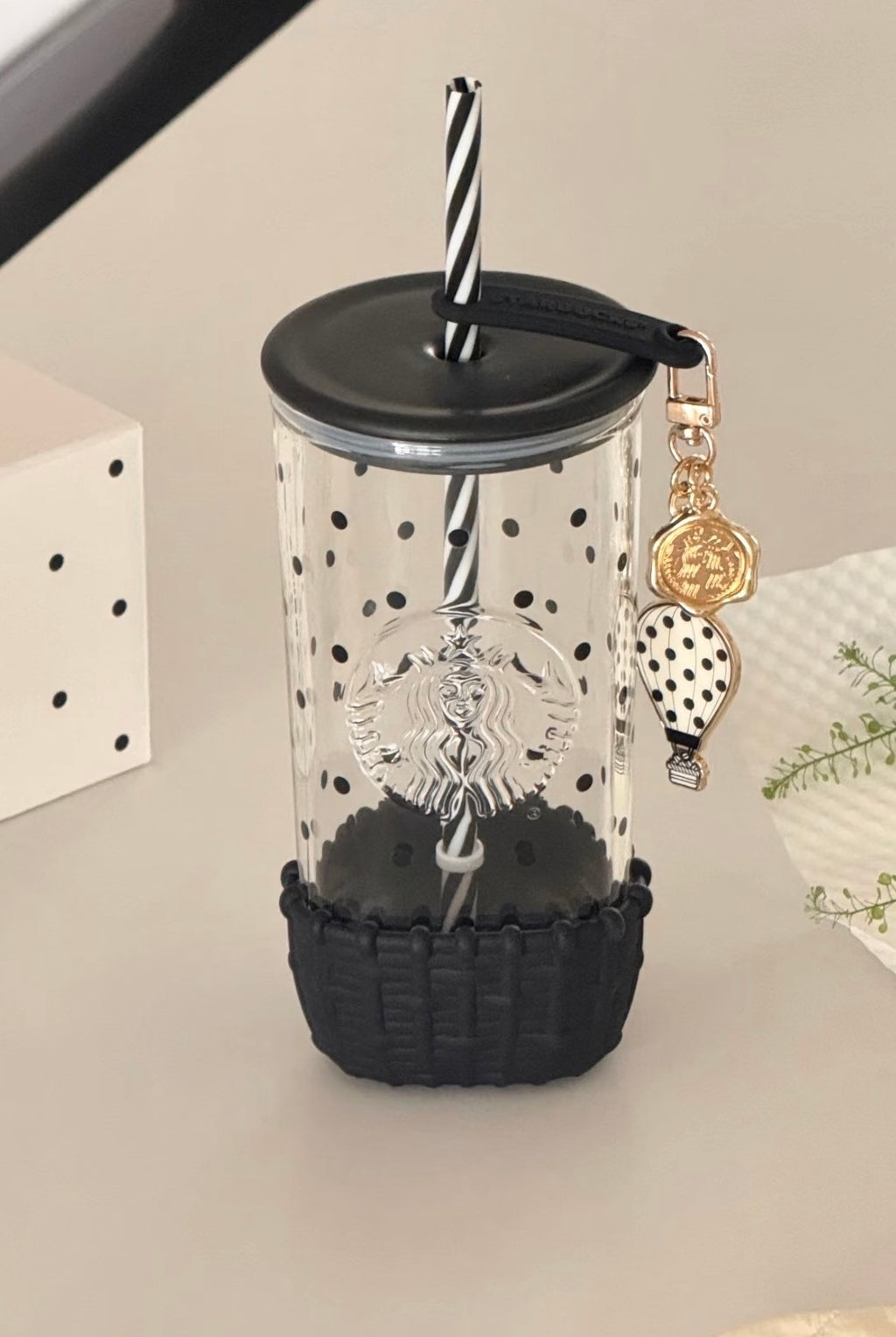 Starbucks x Polka Dots Straw Glass Tumblr
