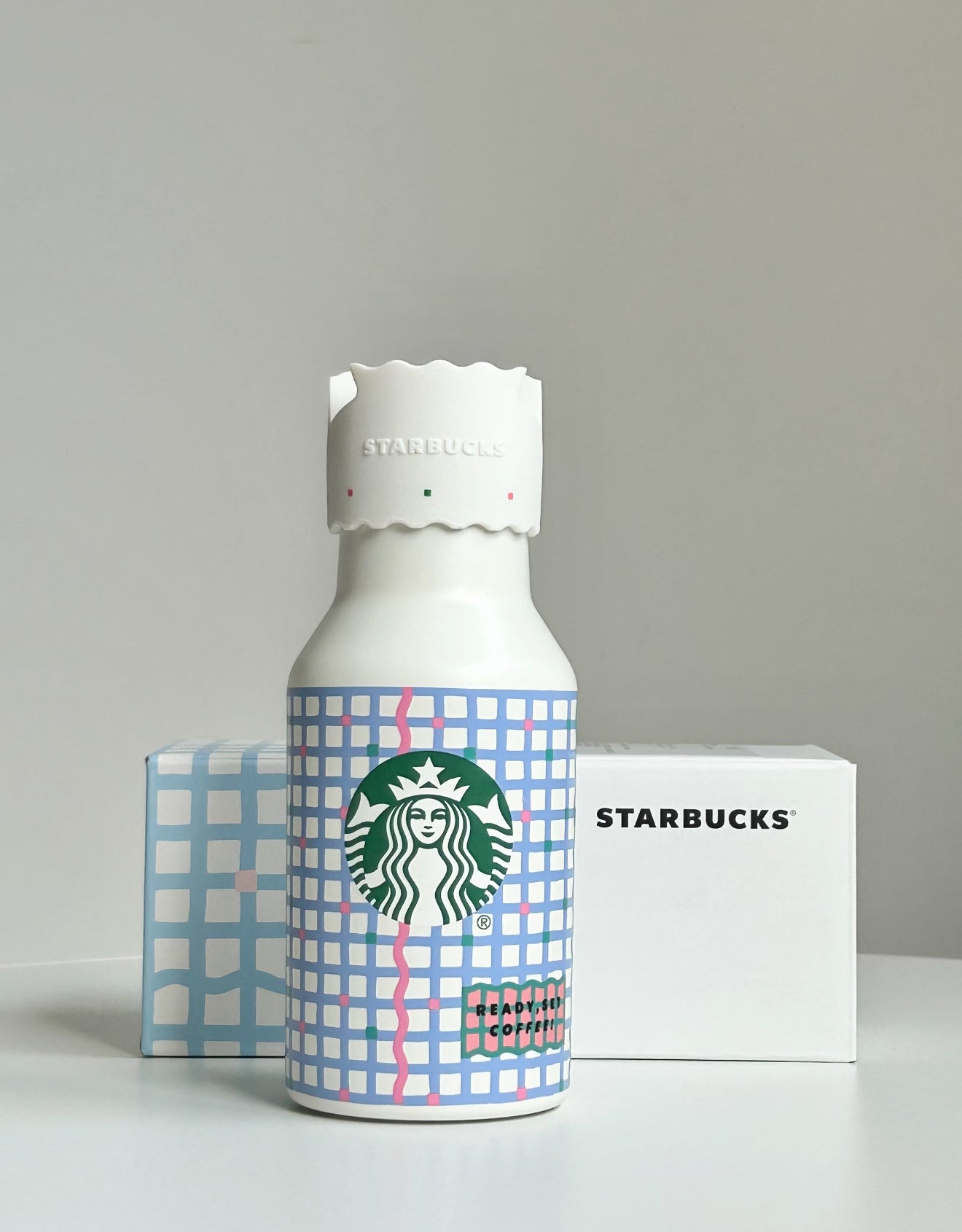 Starbucks HighSchool Phone Stand Tumblr