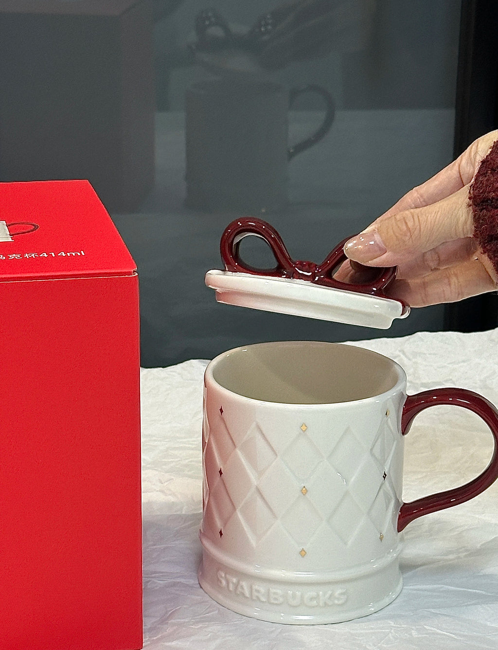 Starbucks Christmas Bow Mug