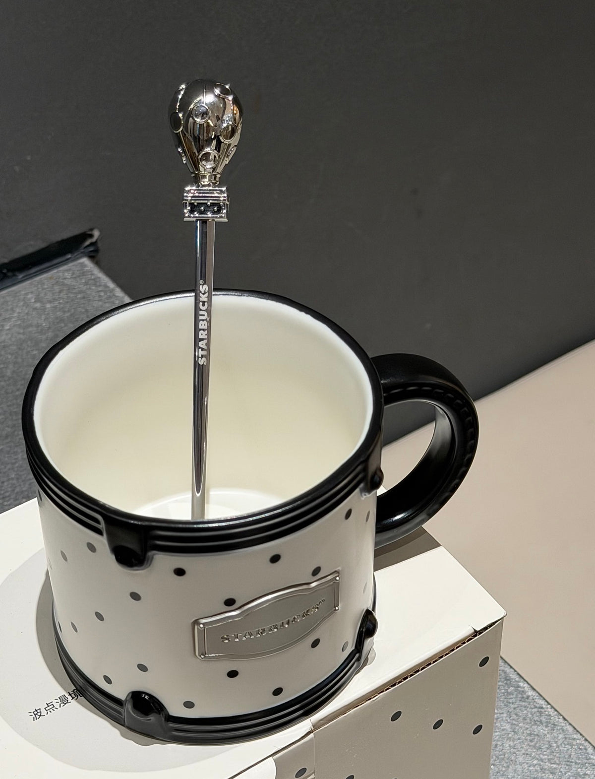 Starbucks x Polka Dots Mug Set