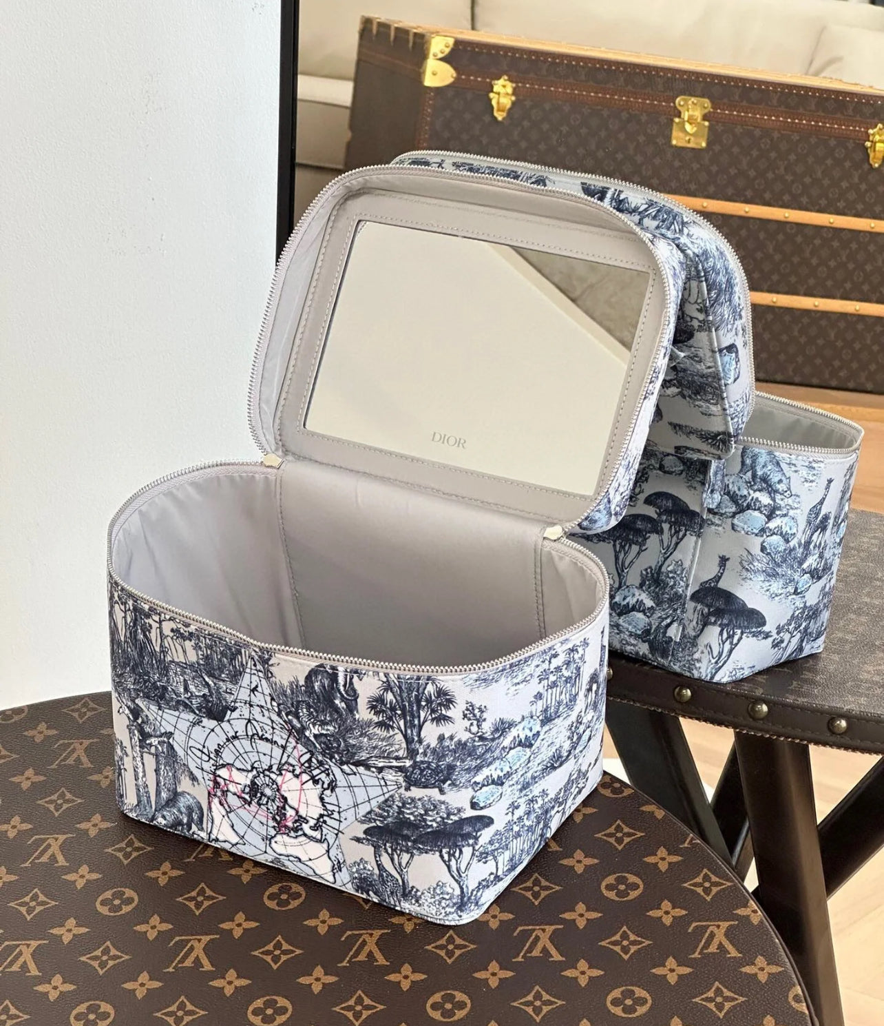 Dior Beaute Around World Vanity Bag