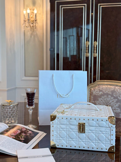 Dior Vanity Mooncake Set