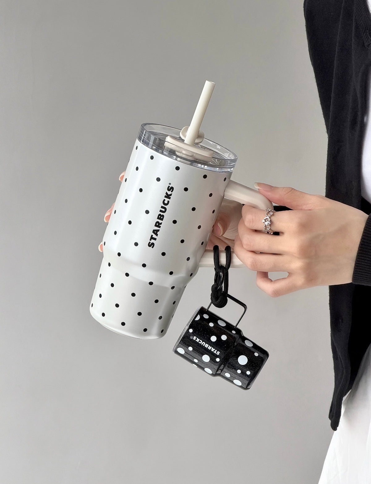 Starbucks x Polka Dots White Tumblr