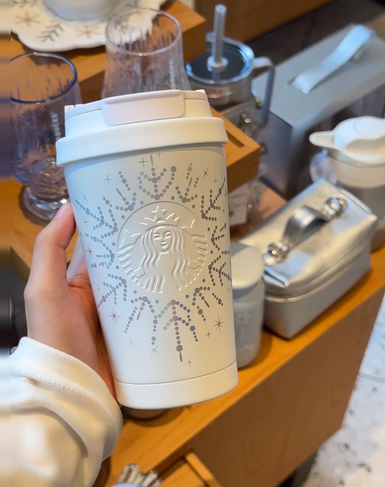 Starbucks Winter Snowfall Coffee Mug