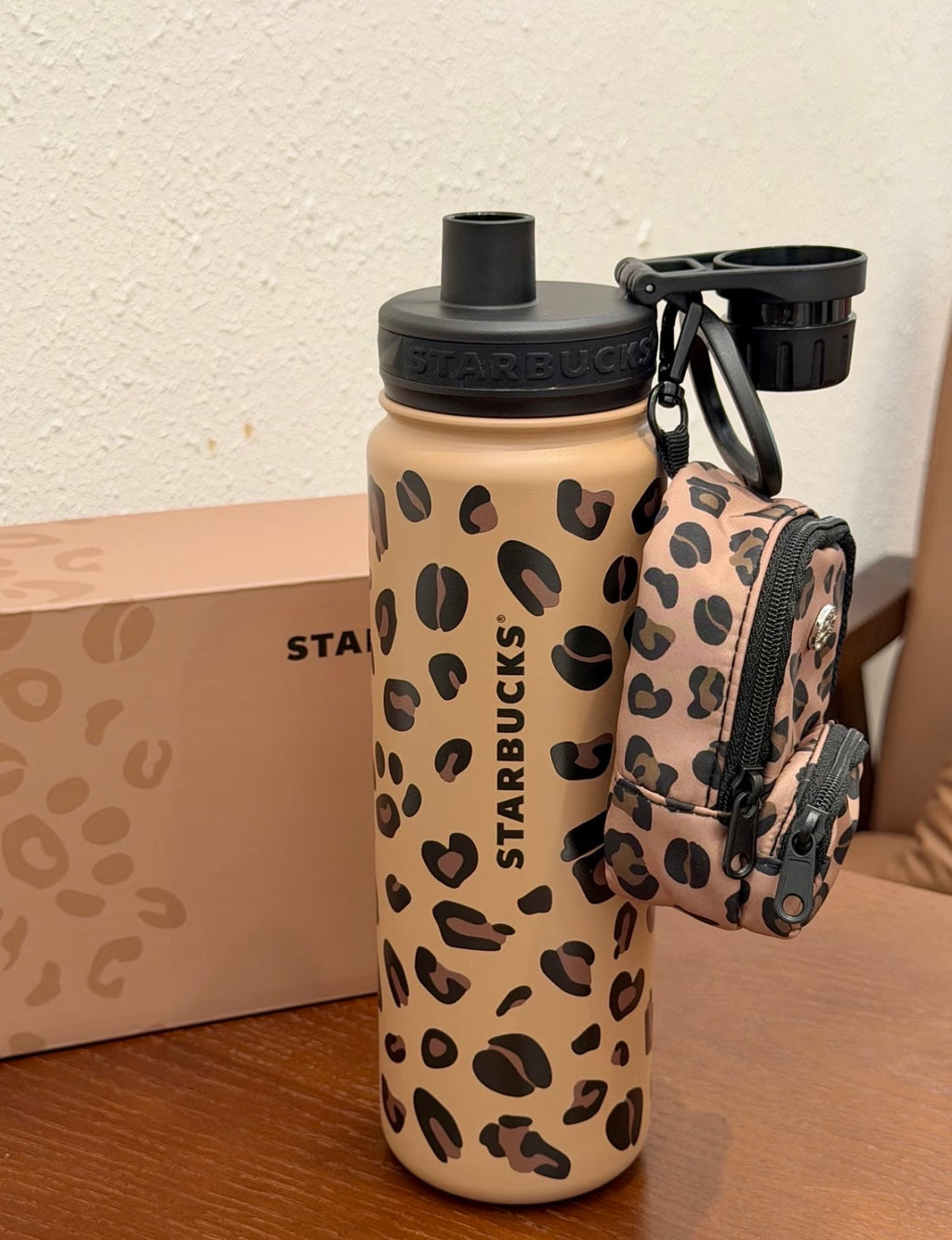 Starbucks Leopard Tumblr with Pouch