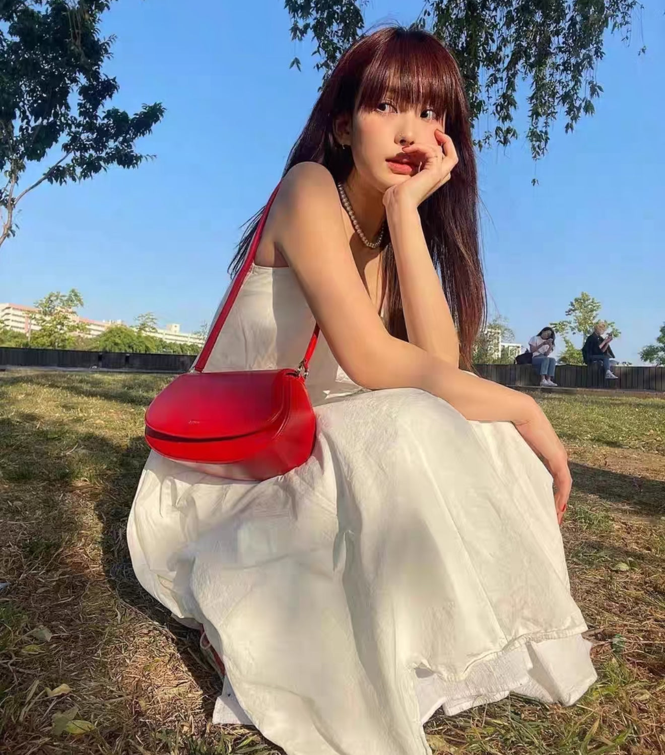 Stand Oil Clam Bag