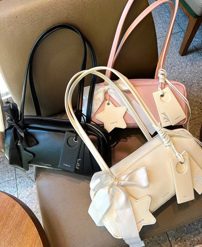 Stand Oil Baguette Bag
