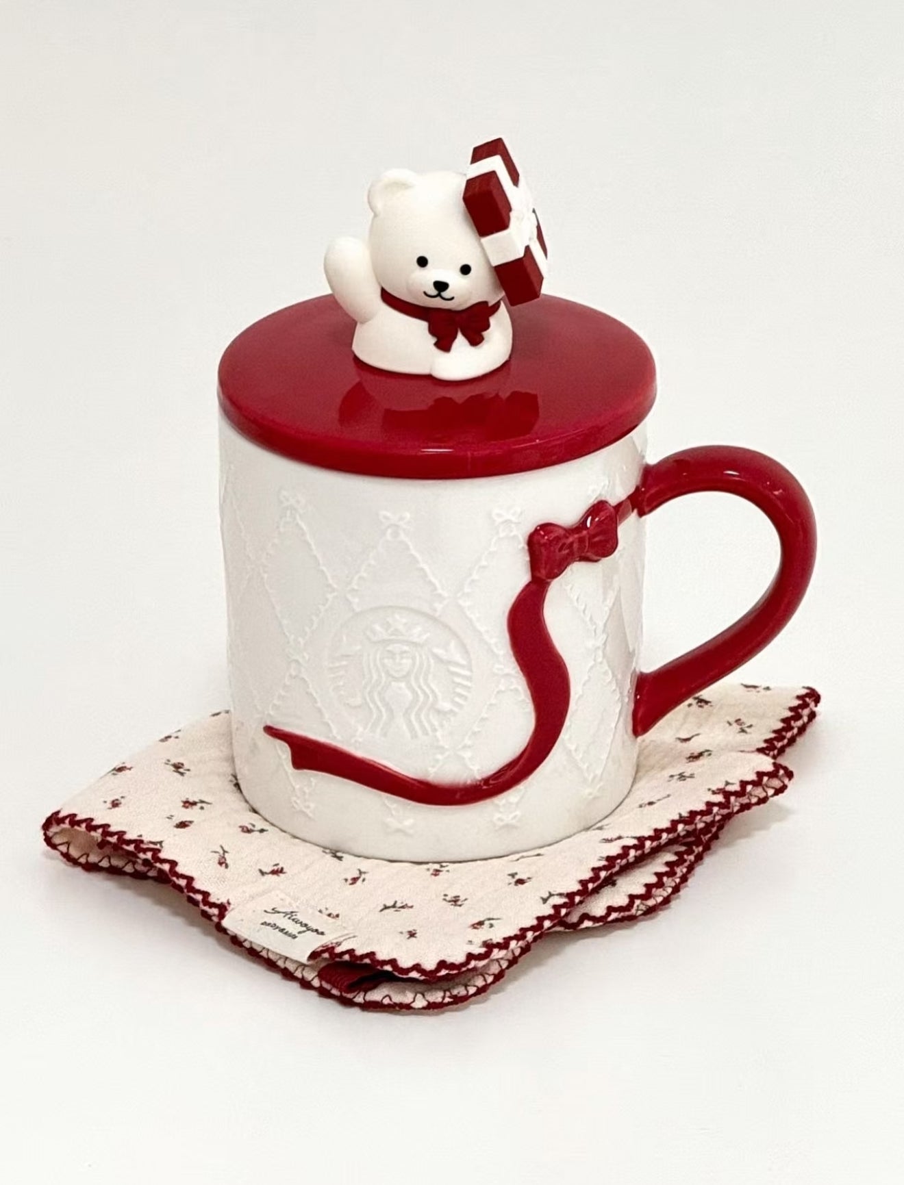 Starbucks Christmas Gift Bear Mug