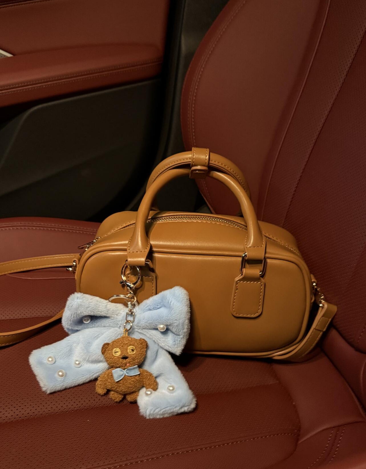 Tim Brown Leather Bag