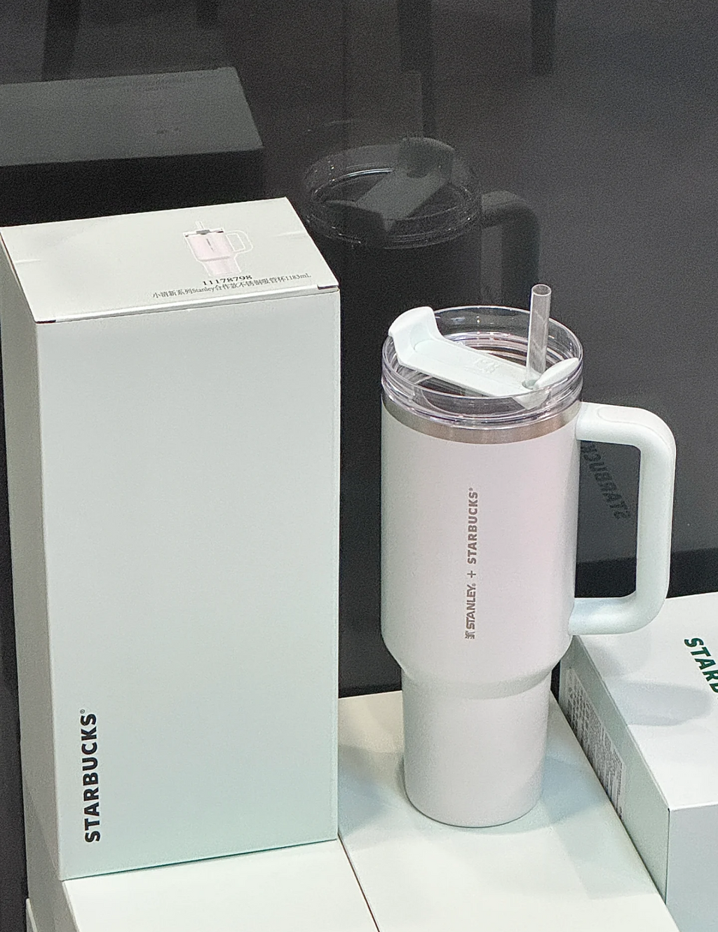 Starbucks x Stanley Pearl Ocean Blue Thermos Flask